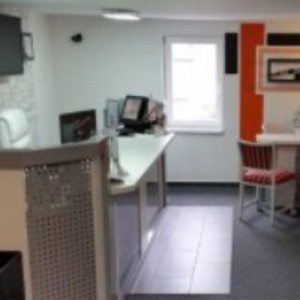 Büro Malerteam Fischer Empfingen inkl. Austellung Wir rufen Sie zurück und besprechen alles weiter! Gerne könnne Sie auch bei uns vorbaischauen und / oder wir kommen zu Ihnen.